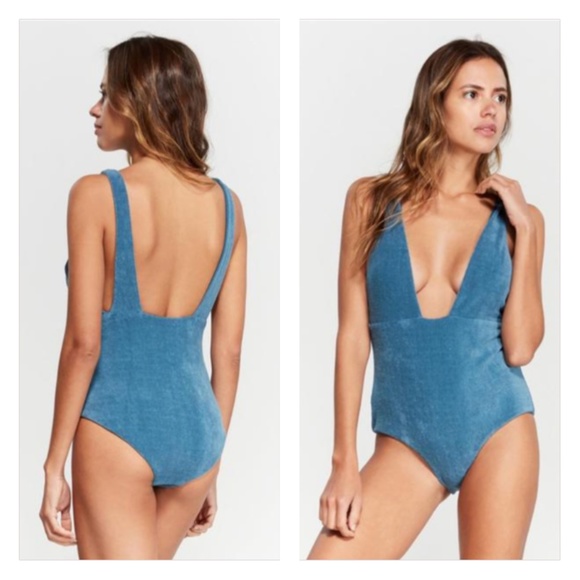 SOLD ON AKZNYC - Picture 7 of 8